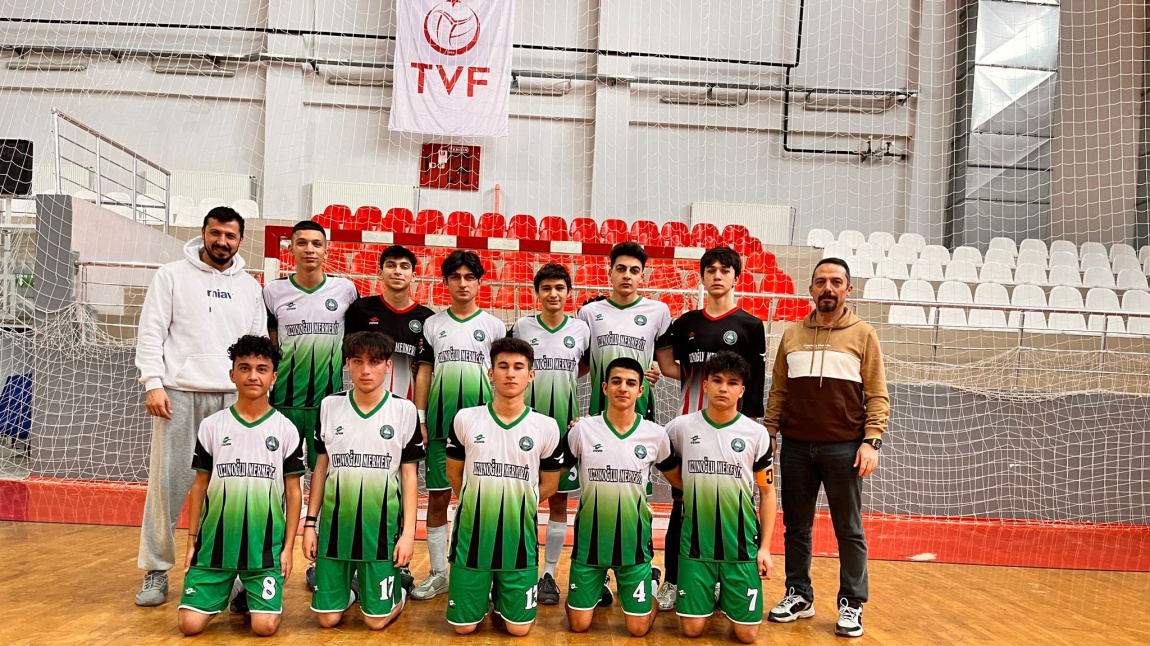 Şehit Nacati Sargın Anadolu Lisesi Futbol Takımı İlçe Birincisi oldu